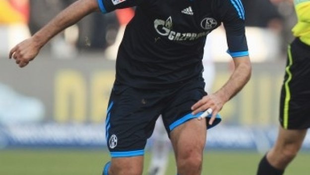 Раул застана твърдо зад Феликс Магат