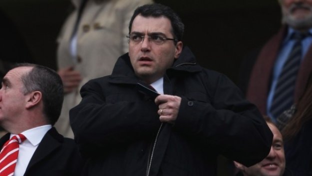 Деймиън Комоли: Раул Мейрелеш е лъжец