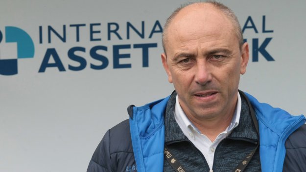 БФС наказа Илиан Илиев и сина му