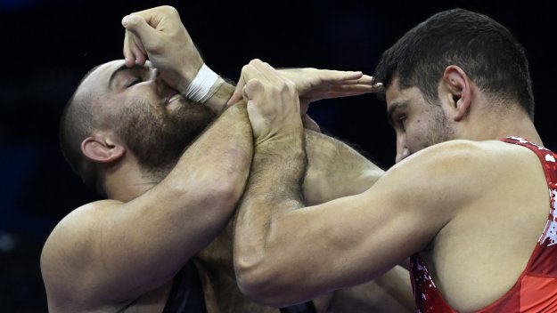 Спортът по телевизията днес, 18 септември