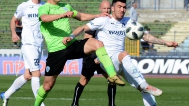 Легендата на Черно море под въпрос за мача с ЦСКА