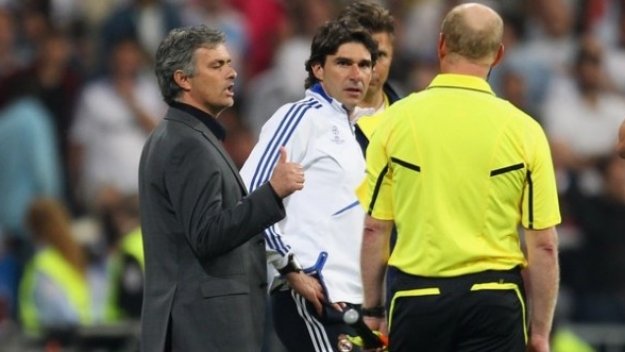 Барса се жалва на УЕФА от Специалния