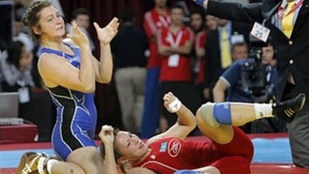 Хванаха с трева съперничка на Станка Златева