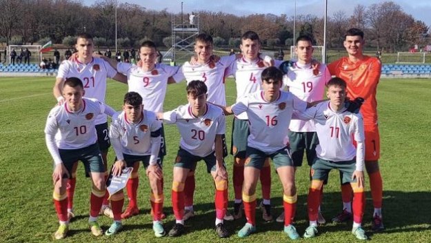 Мечтата на България U17 за Европейското угасна
