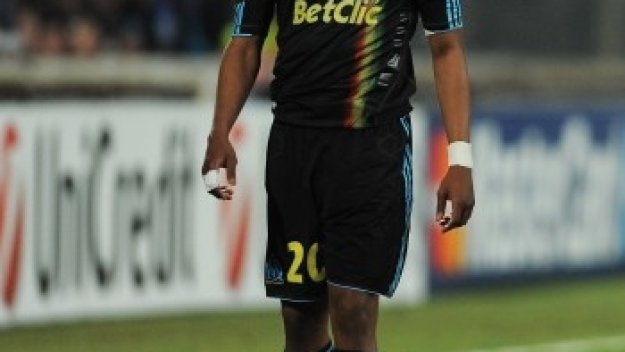 Андре Аю качи Марсилия на върха в Лига 1 + ВИДЕО