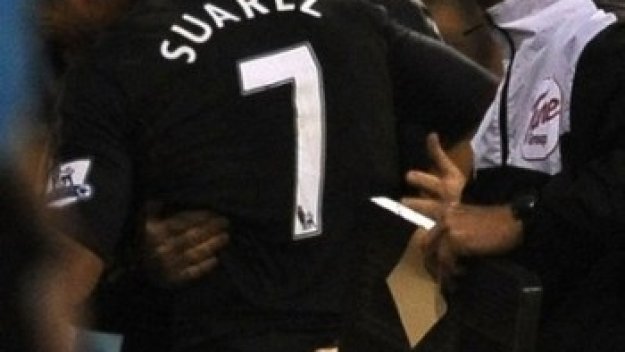 Крал Кени с победа №200 начело на Ливърпул