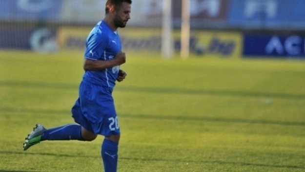 Левски без Деко в Правец