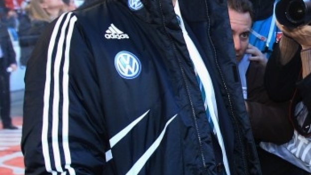 Магат нападна Стив Макларън