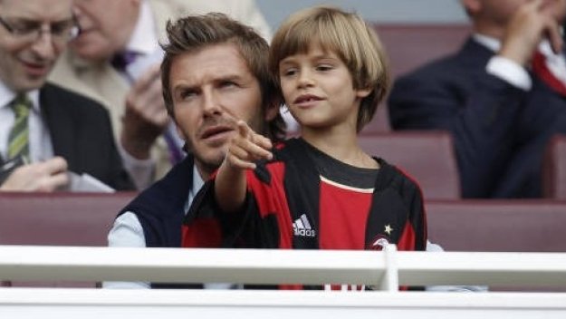 Бекъм: Милан ще радва тифозите си с тази селекция