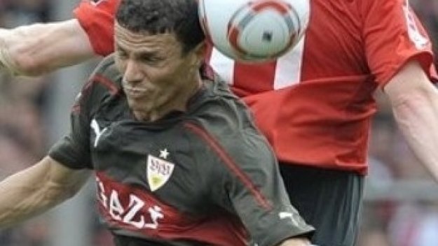 Щутгарт започна новия сезон със срамна загуба