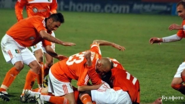 Литекс надигра Локо Пловдив в страхотен мач