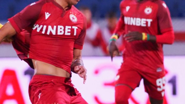 Няма "счупени" в ЦСКА след трудната победа