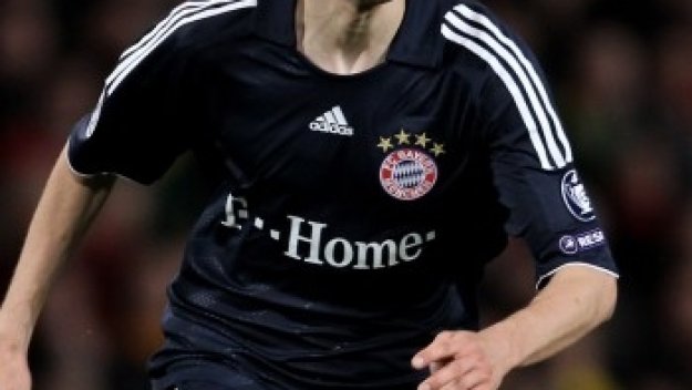 Байерн катастрофира срещу Нюрнберг, сдаде третото място