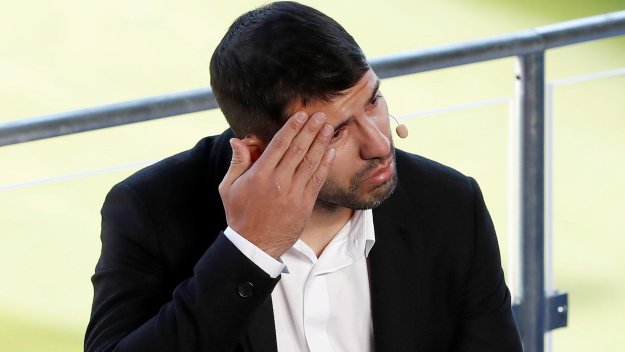 Голям играч, велик човек: Кун с огромен жест към Барса