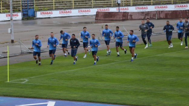 Левски - Етър 2:0