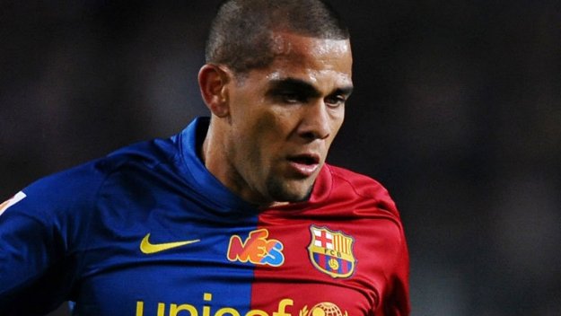 Дани Алвес: Съдията? Рамос заслужаваше червен картон