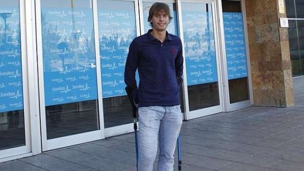 Оперираха успешно Серхио Каналес  