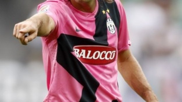 Конте и Пирло възродиха Юве