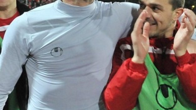 ЦСКА приема Локо във Враца или Кюстендил