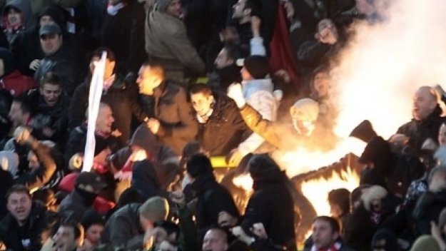 100 униформени ще пазят Литекс - ЦСКА