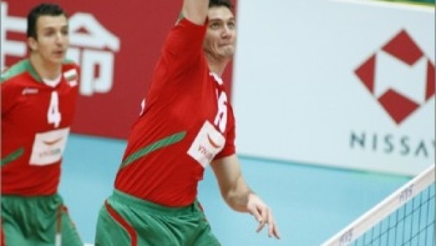 Роден национал подписа с иранци