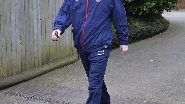 В Арсенал ще правят разследване на лавината контузии