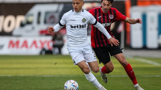 Шеф в Славия изригна срещу съдиите