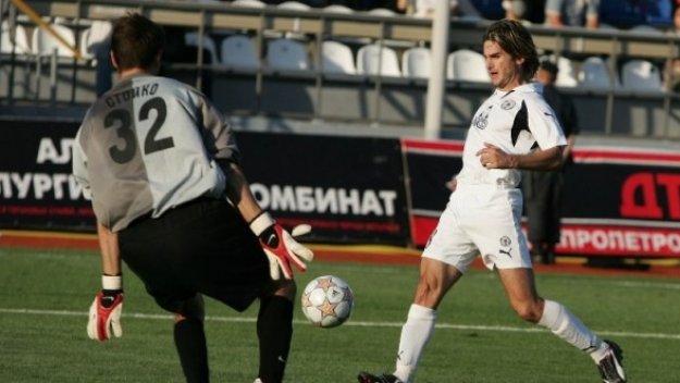 Велизар с два гола, Металург мачка с 4:0