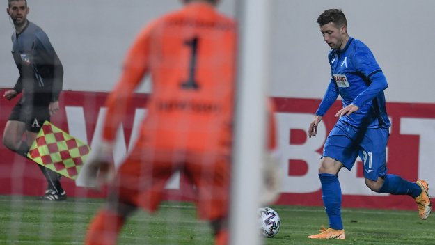 Още един играч готви бягство от Левски