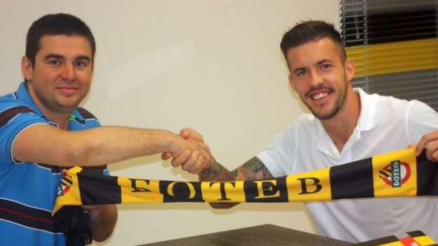 ОФИЦИАЛНО: Ботев взе вратар на Левски