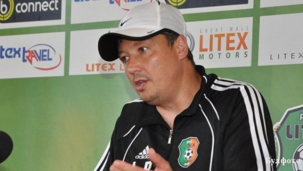 Любо Пенев остава треньор на Литекс дори и при провал в Европа