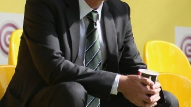 Волфсбург с трета загуба при англичанина