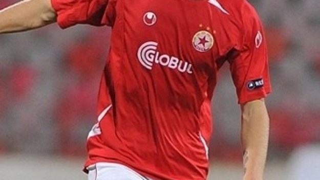 Иван Иванов тренира с ЦСКА