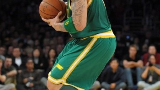 Бузър аут за 2 месеца