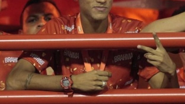 Неймар: Мечтая за Барса, Реал или Челси