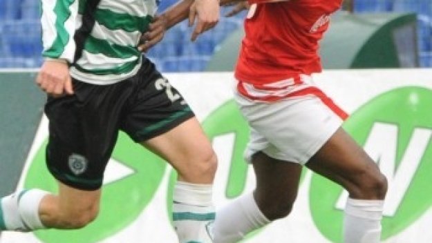 &quot;Моряците&quot; думнаха &quot;мълниеносците&quot;