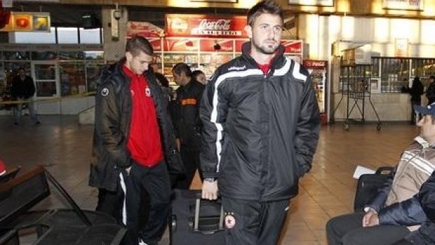 Черно море още очаква нападател на ЦСКА