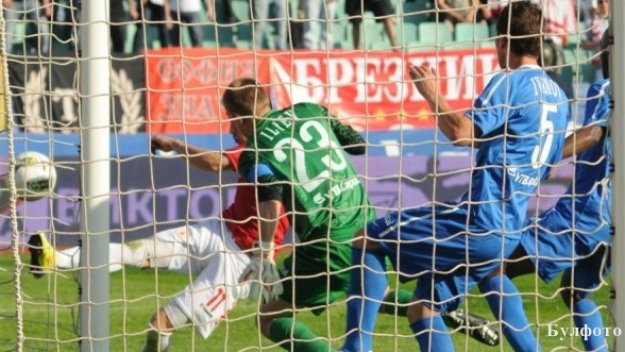 Солидни бонуси в Левски при бой над Локо Пловдив