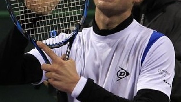 Давиденко и Цонга мачкат в Доха