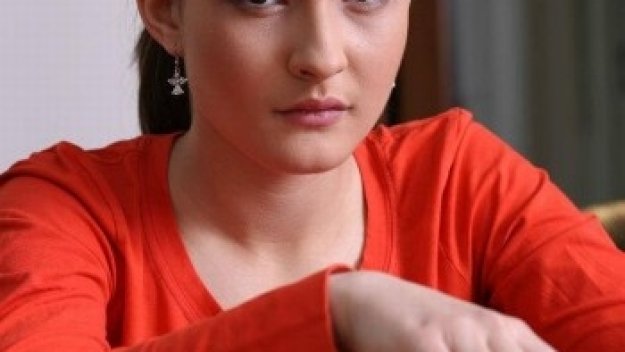 Българка е световна шампионка по шахмат до 17 години