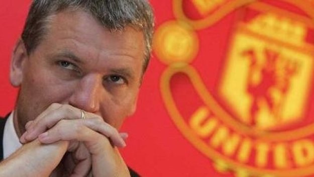 Юнайтед беляза спад в продажбата на сезонни карти