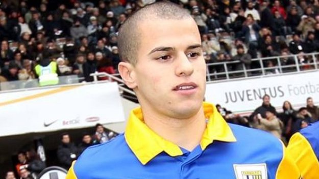 Парма иска Джовинко за постоянно