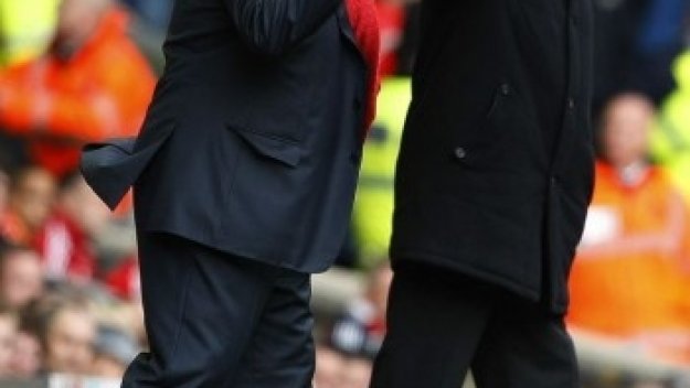 Сър Алекс за Бенитес: Голям късметлия