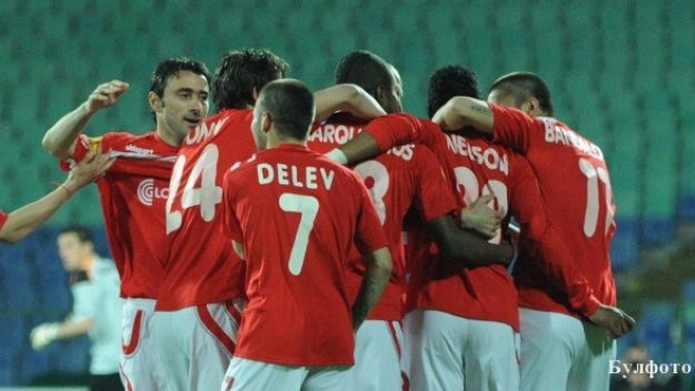 Турнето на ЦСКА в Испания е пред провал