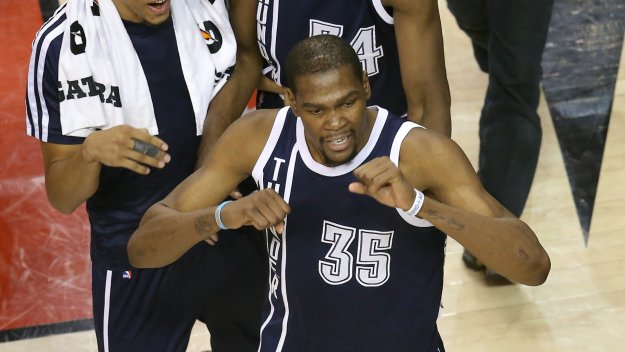 Дюрант съсипа Торонто с 51 точки