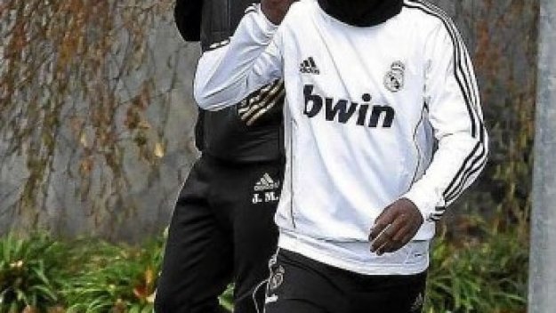 Жозе излиза за равен утре, твърдят в Барселона