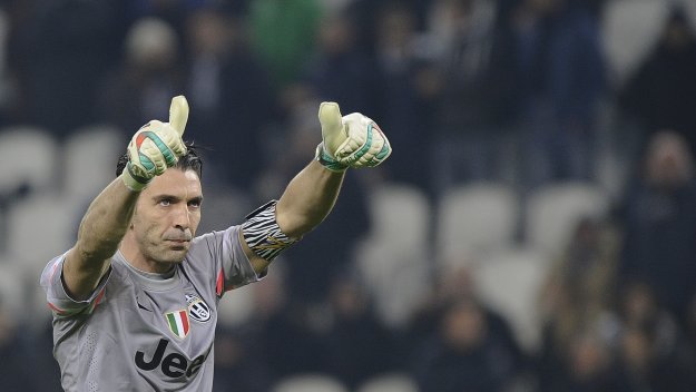 Буфон: Шапки долу пред Алегри