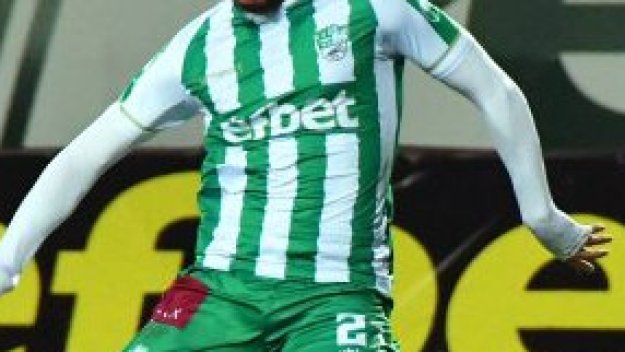 Заради Хубчев? Берое се раздели с Петър Колев