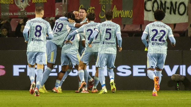 Спалети тръгна с победа в Юве