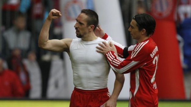 Байерн си го изкара на Хамбургер